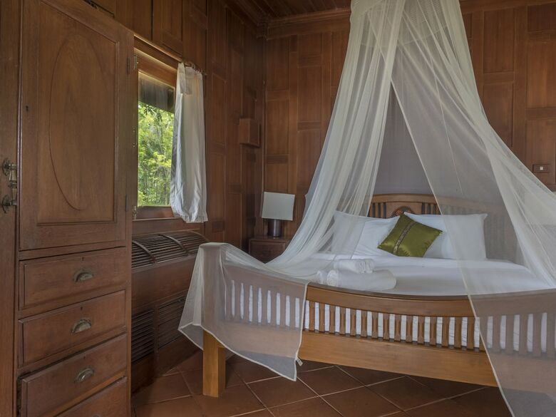 Hotel Baan Mai Cottages And Restaurant
