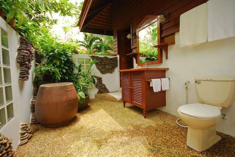 Hotel Baan Mai Cottages And Restaurant