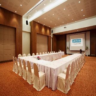 Centra Government Complex Hotel & Convention