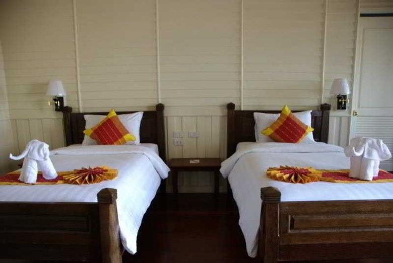 Hotel Buddy Oriental Riverside Pakkred