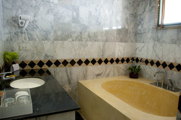 Hotel Buddy Oriental Riverside Pakkred