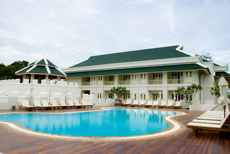 Hotel Buddy Oriental Riverside Pakkred