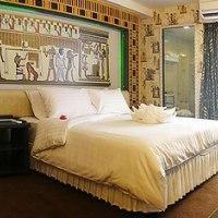Hotel Luxor