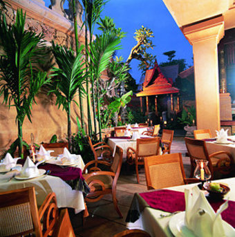 Hotel Sawasdee Village