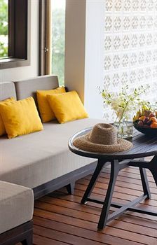 Hotel The Shore At Katathani