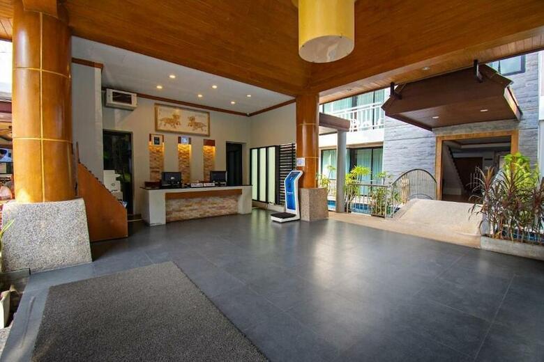 Hotel Honey Resort