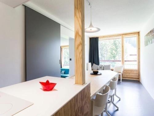 Apartment Lauzieres 18