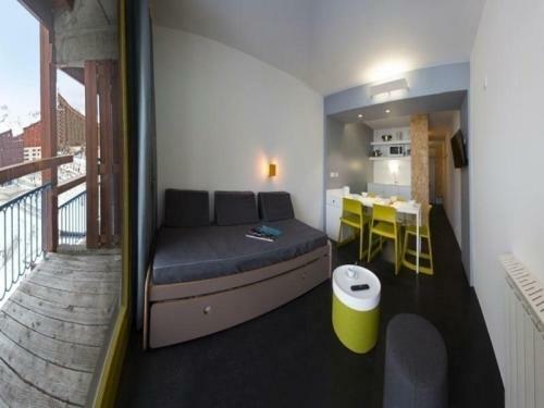 Apartment Varet 3