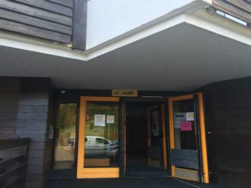 Apartment Lauzet