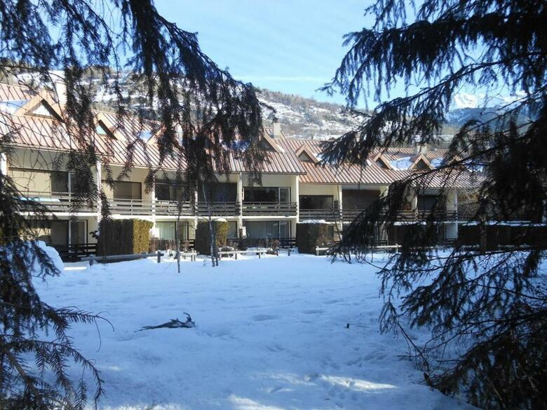 Apartment Clos Des Cavales 1