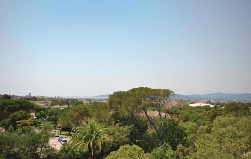 Holiday Home Saint Raphael 07