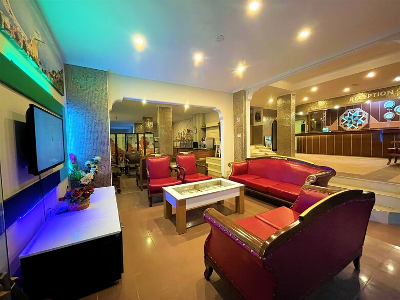 Select Apart Hotel