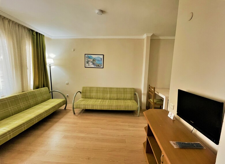 Select Apart Hotel