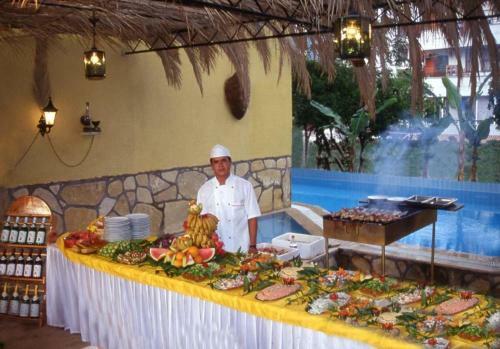 Kleopatra Carina Hotel