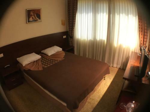Ataer Hotel