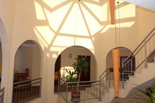 Ataer Hotel