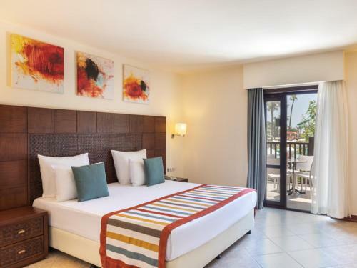 Hotel Paloma Grida Resort & Spa