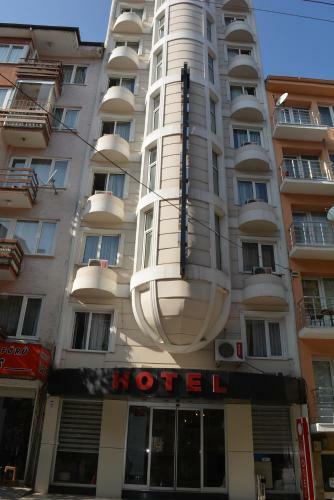 Hotel Grand Heykel