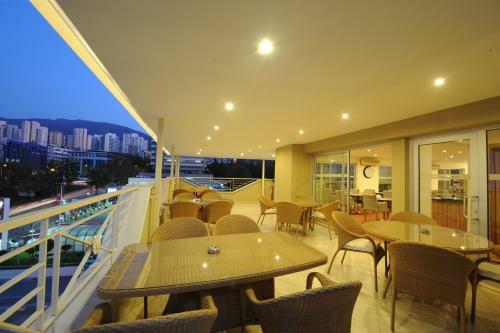 Kardes Hotel