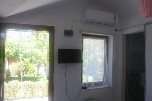 Huzur Pansiyon Ve Cay Bahcesi