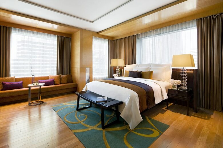 Renaissance Bangkok Ratchaprasong Hotel