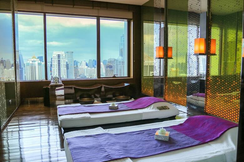 Renaissance Bangkok Ratchaprasong Hotel