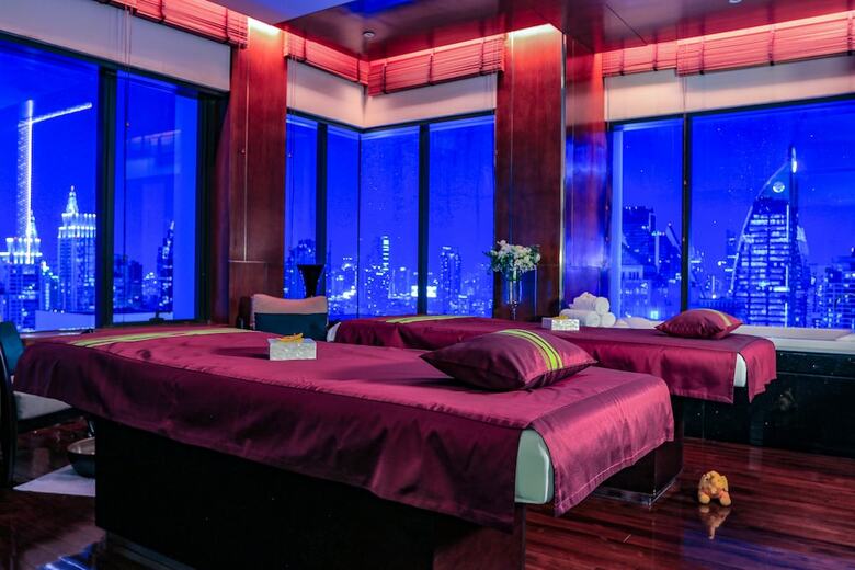 Renaissance Bangkok Ratchaprasong Hotel
