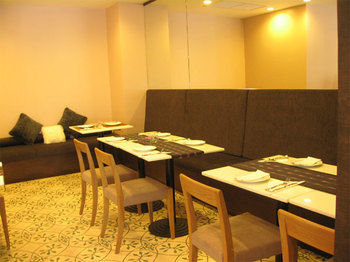 Hotel Aphrodite Inn Bangkok