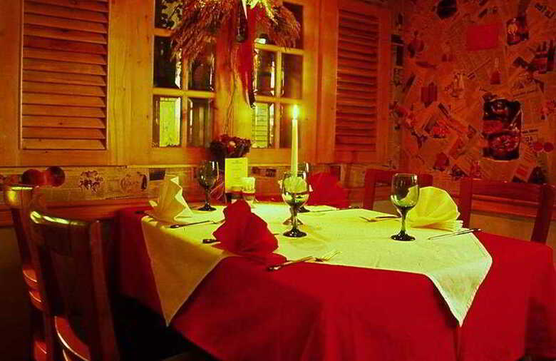 Hotel The Swiss Lodge