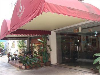 Hotel Sapphirtel Inn