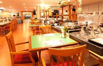 Hotel The Patra