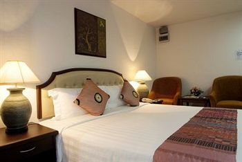 Hotel The Patra