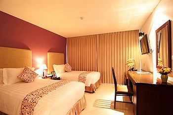 Hotel The Patra