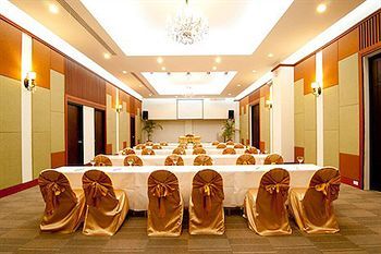 Hotel The Patra