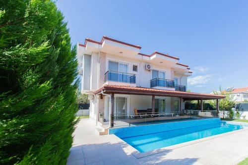 Villa Zehra
