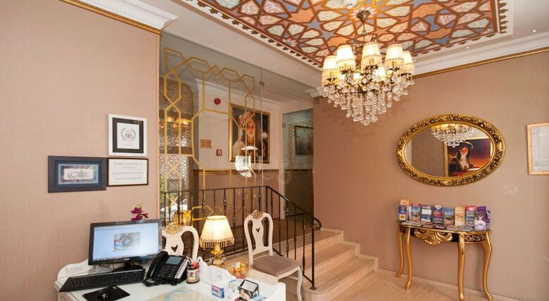 Sultans Royal Hotel