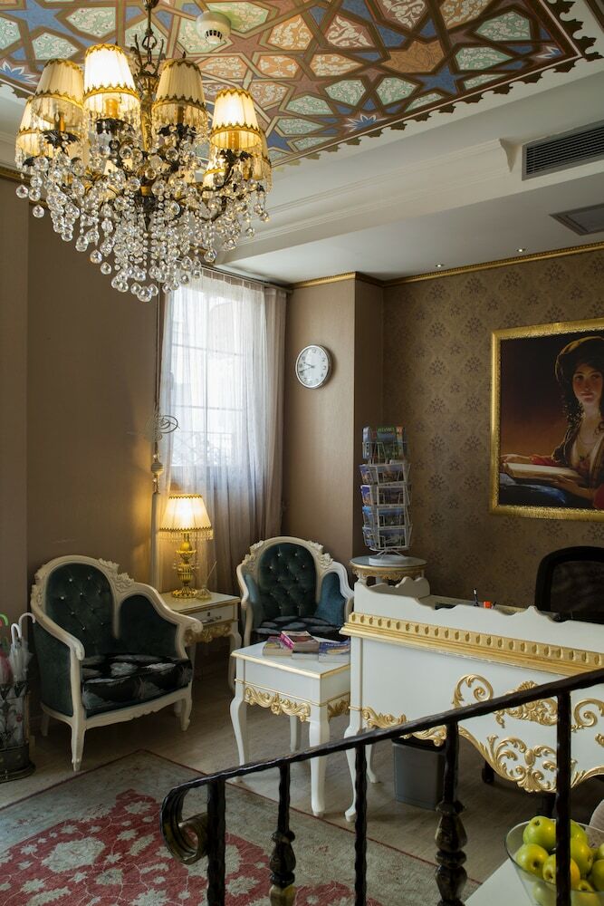 Sultans Royal Hotel
