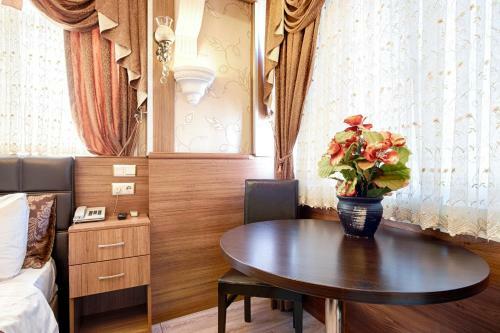 Grand Gross Hotel