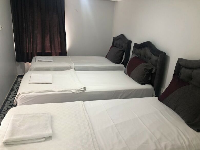 Reydel Hotel