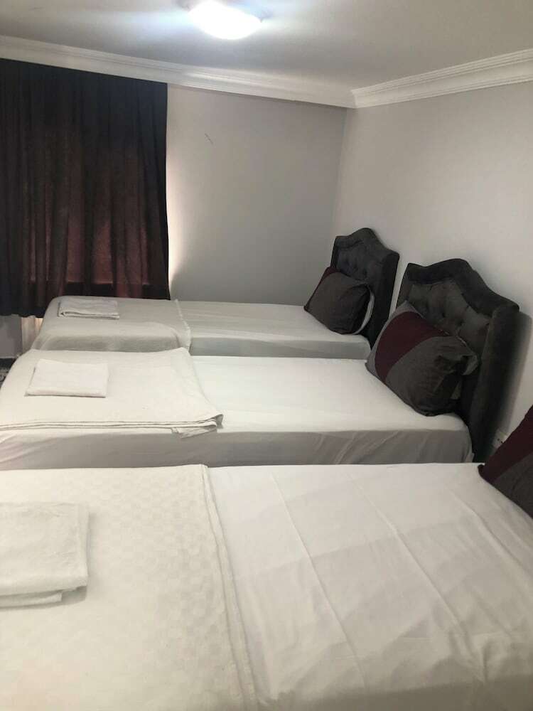 Reydel Hotel