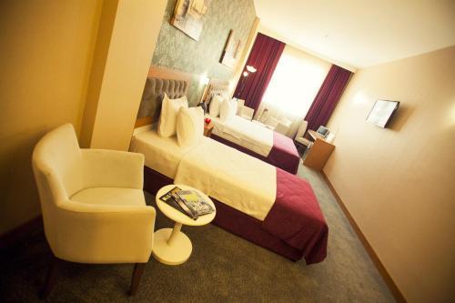 Helikon Business Hotel