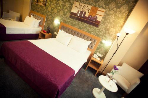 Helikon Business Hotel