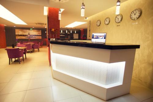Helikon Business Hotel