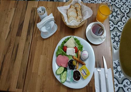 Hotel Taksim Safe House
