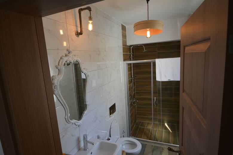 Bed & Breakfast 8 Pansiyon