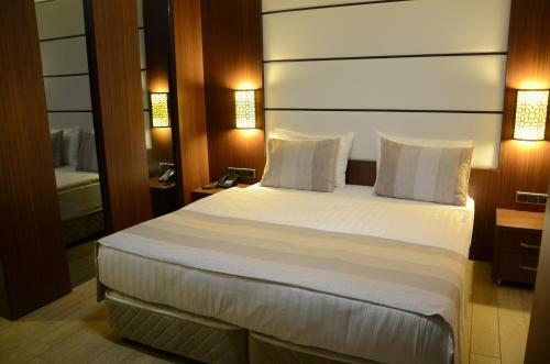 Safa Royal Museum Hotel