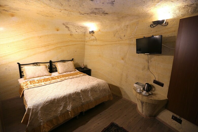 Hotel Antik Cave House
