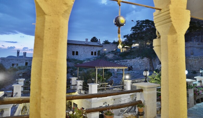 Hotel Antik Cave House