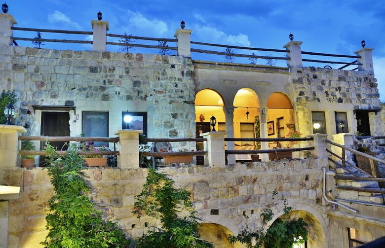 Hotel Antik Cave House