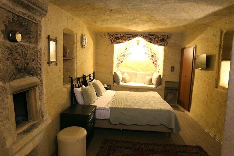 Hotel Antik Cave House